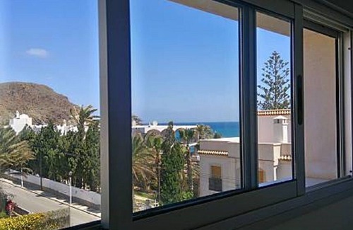 Carboneras Apartment | Apartment with Roof Terrace next to the Beach