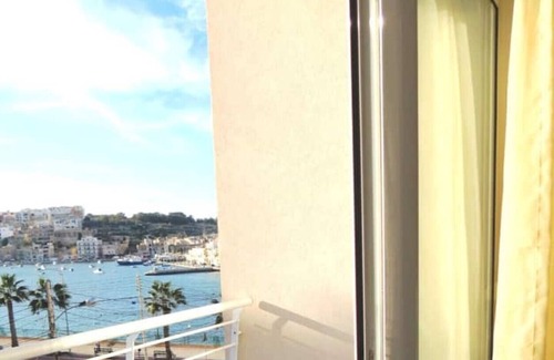 Madliena Apartment | Apartment with side seaview, close to beach, airconditioned 4