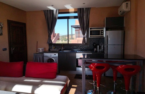 Ait Bihi Apartment | Apartment with solarium and swimming pool