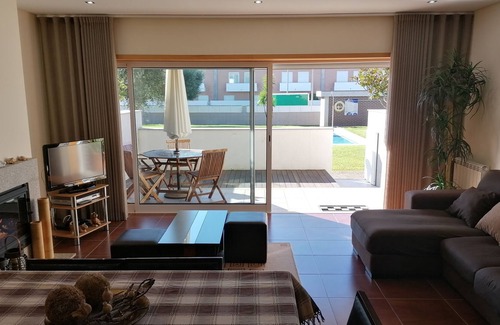 Marinhas House | Apartment with Swimming Pool, close to the Sea, in Esposende - Portugal