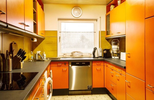 Muggensturm Apartment | Apartment with terrace and garden right by the natural outdoor pool
