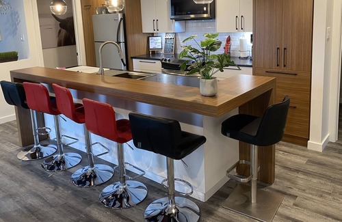Gascons Apartment | apartment with view of the bay of heats