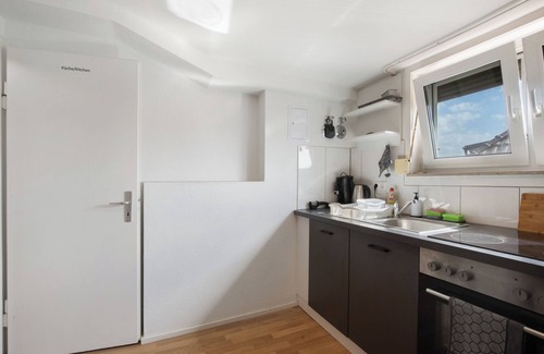 Waiblingen Apartment | Apartment 'Wohnung 06' with Wi-Fi