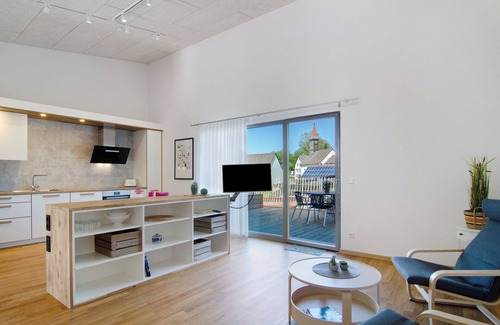 Otterswang Apartment | Apartment 'Wohnung Buche' with Shared Terrace, Balcony and Wi-Fi