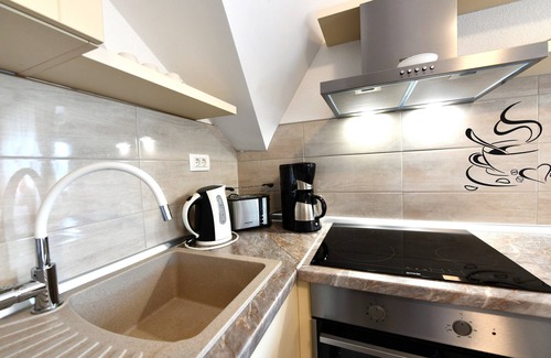 Seliste Dreznicko Apartment | Apartments and rooms Dragica, (16216), Selište Drežnicko, Croatia