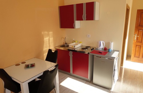 Nin Apartment | Apartments and Rooms Leon Nin-Studio apartment (4)