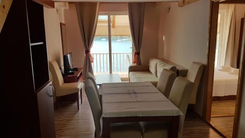 Polace Apartment | Apartments Angelo