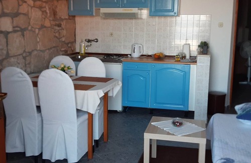 Kozarica Apartment | Apartments Cumbelic - One Bedroom Apartment with Balcony and Sea View A1
