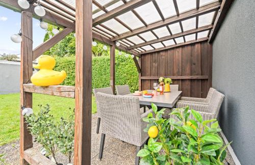 Friedrichshafen Apartment | Apartments für bis zu 6 Personen mit Terrasse und Klima oder Garten