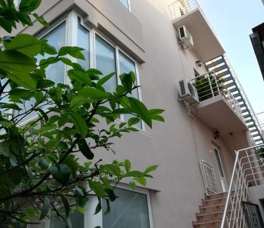 Maini Apartment | Apartments Familia