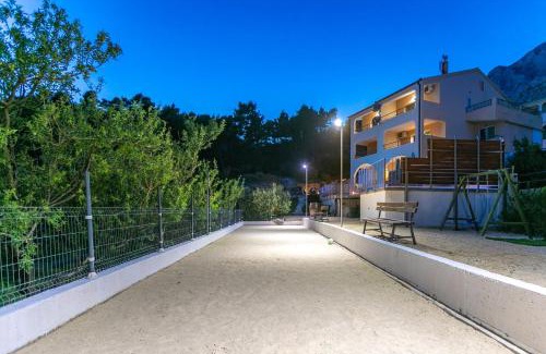 Veliko Brdo Apartment | Apartments Fiona - away from city crowds