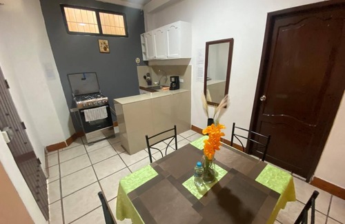 Guayaquil Apartment | Apartments for up to 30 People in the Garzota North of Guayaquil 5min Airport