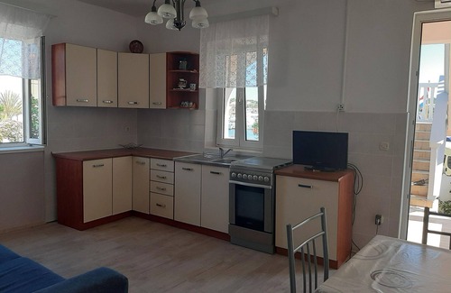 Jezera Apartment | Apartments Ivanka (10731-A1) - Jezera - island Murter