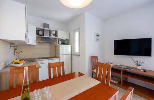Zidarici Apartment | Apartments Vesna (67891-A2) - Malinska - island Krk