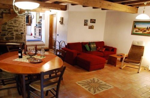 Casoli Apartment | Apartments in a historic mill in 'green' Tuscany
