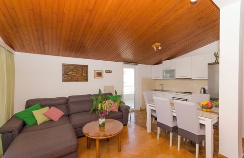 Bili brig Apartment | Apartments Jadro (10474-A1) - Makarska