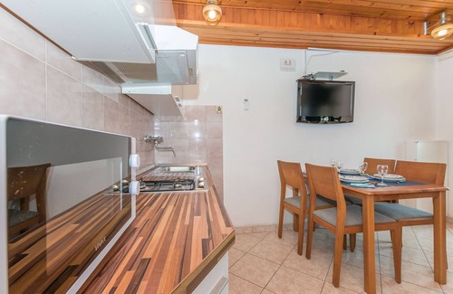 Veliko Brdo Apartment | Apartments Josip (31821-A3) - Makarska