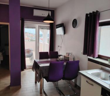 Jezera Apartment | Apartments Lavanda - free parking and grill