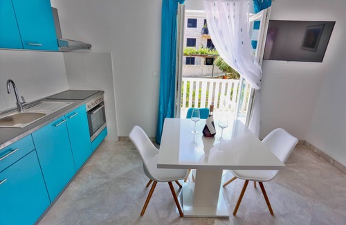 Sutivan Apartment | Apartments Lenka