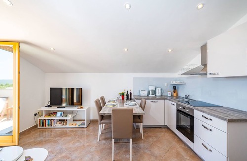 Novigrad Apartment | Apartments Lucija (77282-A2) - Novigrad