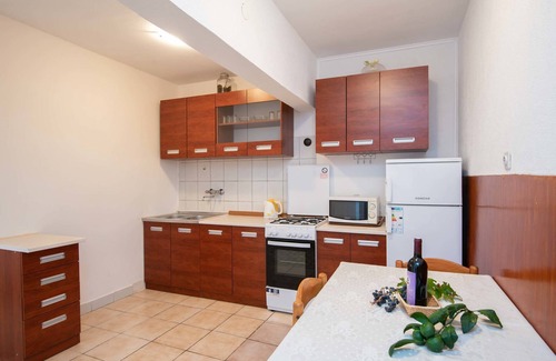 Kuciste Apartment | Apartments LUCY (71636-A1) - Kuciste