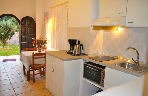 Agios Gordios Apartment | Apartments "Maria" with pool with panoramic views on Agios Gordios beach