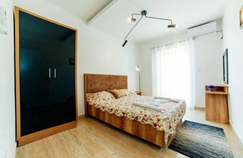 Rana Apartment | Apartments Mar