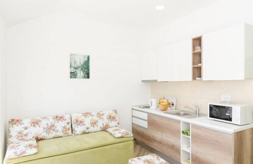Mlini Apartment | Apartments Marmo - Deluxe One Bedroom Apartment with Balcony and Sea View (Apartman 4)