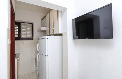 Pirovac Apartment | Apartments Mime (14021-A3) - Pirovac