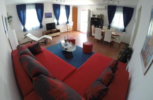 Mimice Apartment | Apartments Mistral
