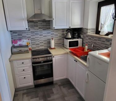 Martinscica Apartment | Apartments Pinezić