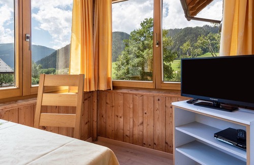 Rasun di Sopra House | Apartments Residence Montana Typ D1 with Mountain View, Wi-Fi & Balcony