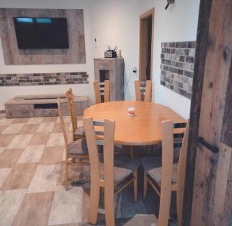 Hajdina Apartment | Apartments & rooms Ksenya