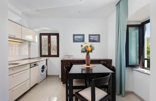 Prcanj Apartment | Apartments Saxo