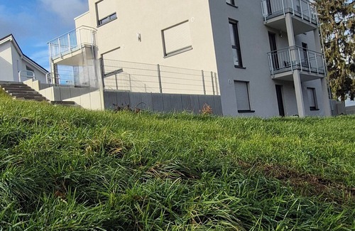 Sondelfingen Apartment | Apartments Seibel double/twin room with bathroom