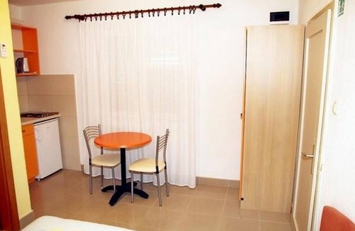 Vrpolje Apartment | Apartments Sini (10227-A3) - Makarska