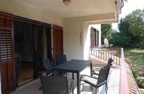 Sveta Marina Apartment | Apartments Smolica