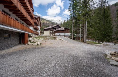Horna Lehota Apartment | Apartments Srdiecko - Sauna in Smaller apt - Highest in Central Europe - Fireplace - In the forest