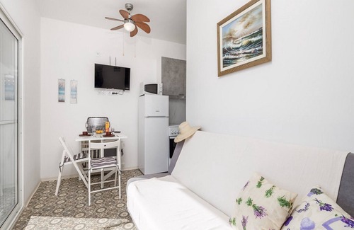 Cesarica Apartment | Apartments Sun 4 You - One Bedroom Apartment with Terrace and Sea View