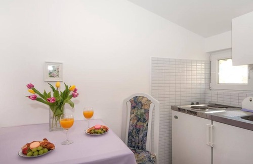 Baska Voda Apartment | Apartments Villa Angela