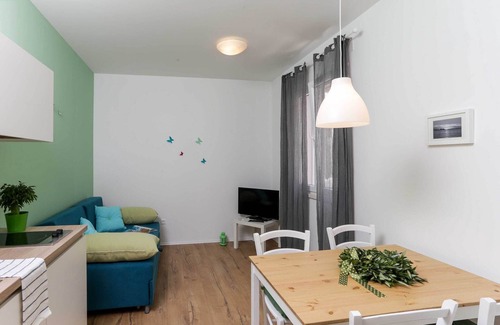Gruz Apartment | Apartments Villa Karmen - One-Bedroom Apartment with Terrace (Olive)