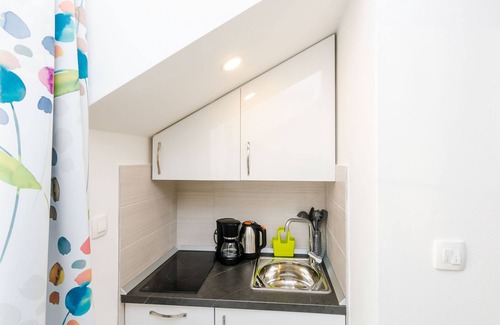 Zvekovica Apartment | Apartments Villa Key - Standard One Bedroom Apartment with Balcony
