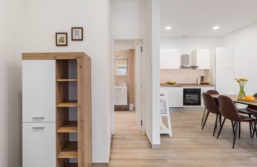 Solin Apartment | Apartments Villa Salona Sky - Comfort Two Bedroom Apartment with Balcony
