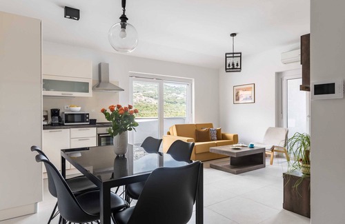 Solin Apartment | Apartments Villa Salona Sky