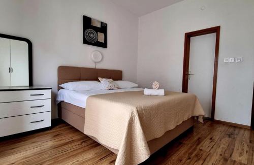 Promajna Apartment | Apartments Vjekoslav Sea View
