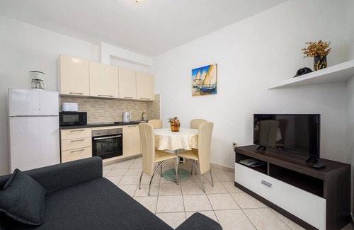 Drenje Apartment | Apartments Wellness (75751-A2) - Ravni