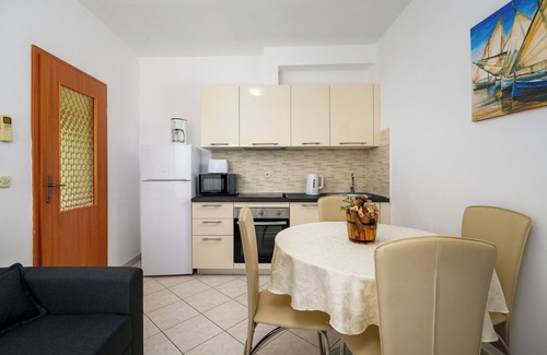 Drenje Apartment | Apartments Wellness (75751-A2) - Ravni
