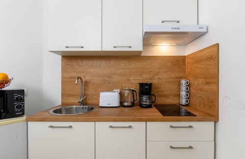 Drenje Apartment | Apartments Wellness (75751-A9) - Ravni