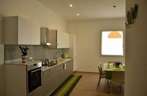 Romano d'Ezzelino House | Apartments with two bedrooms and two bathrooms - First Floor