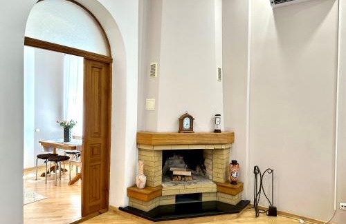 Rivne Apartment | Apartments with a coffee machine in the city center, near the theater and Zlata Plaza